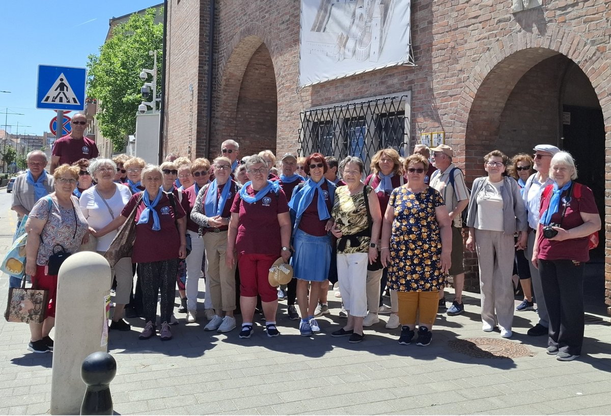 2026.05.28     Szegedi Tisza-parti Cukorbetegek Egyesületének fogadása Székesfehérváron.